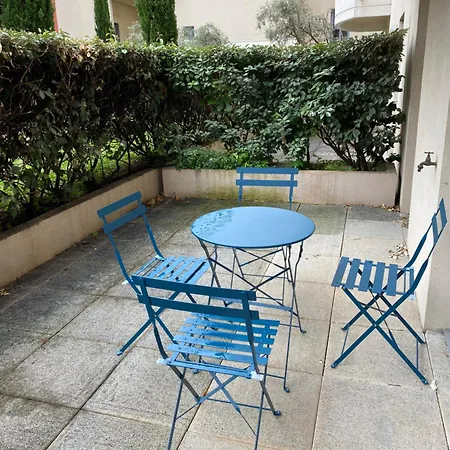 Appartement Avec Terrasse *
